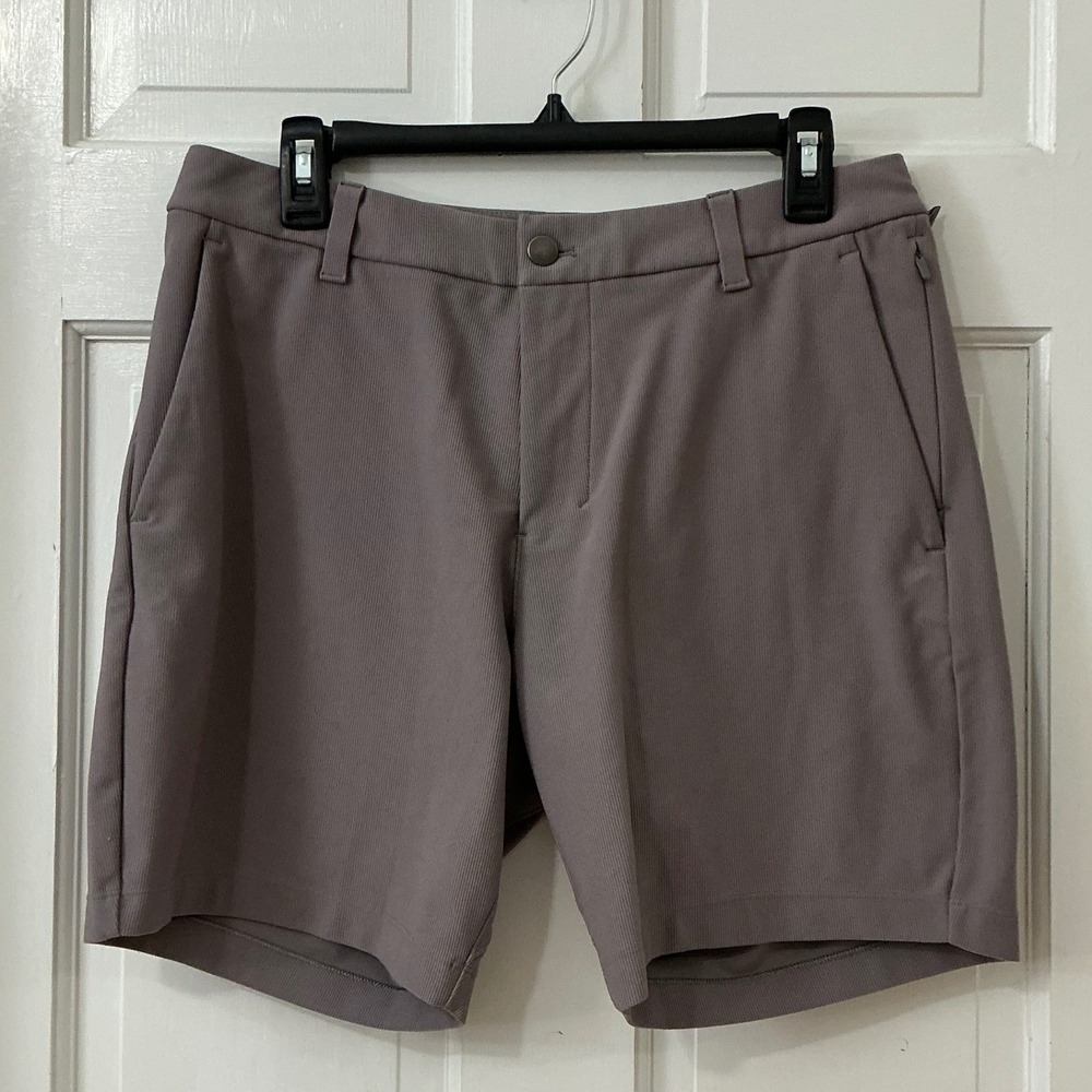 Lululemon Textured Commission Shorts Men 32 7" Inseam Golf Casual Tech
